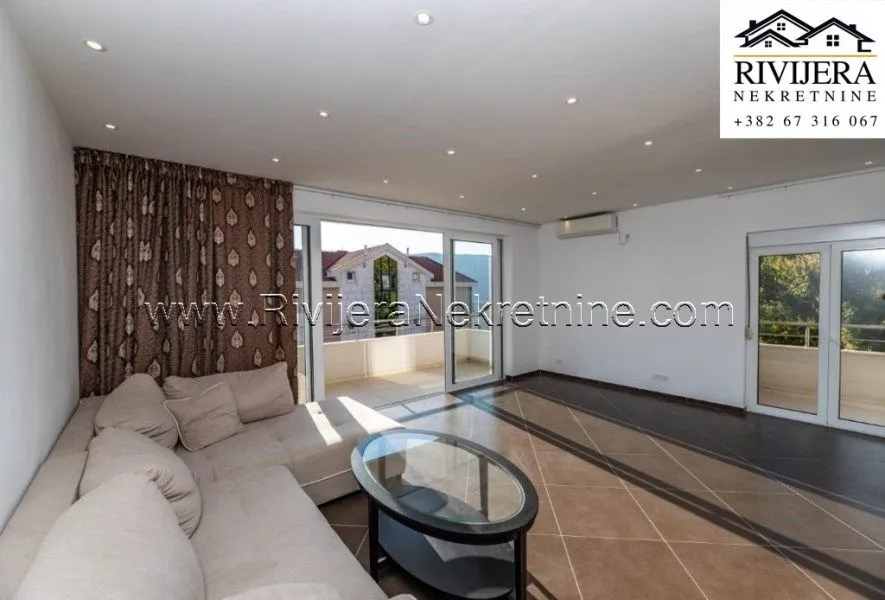 Prodaja, kuća, 297m², Topla, Herceg Novi