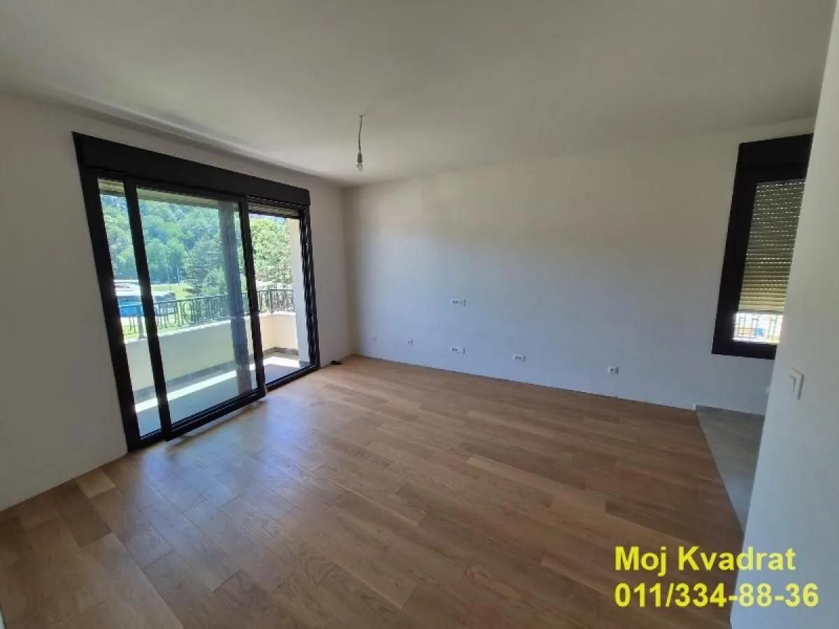 Prodaja, dvosoban stan, 48m², Centar, Vrnjačka Banja