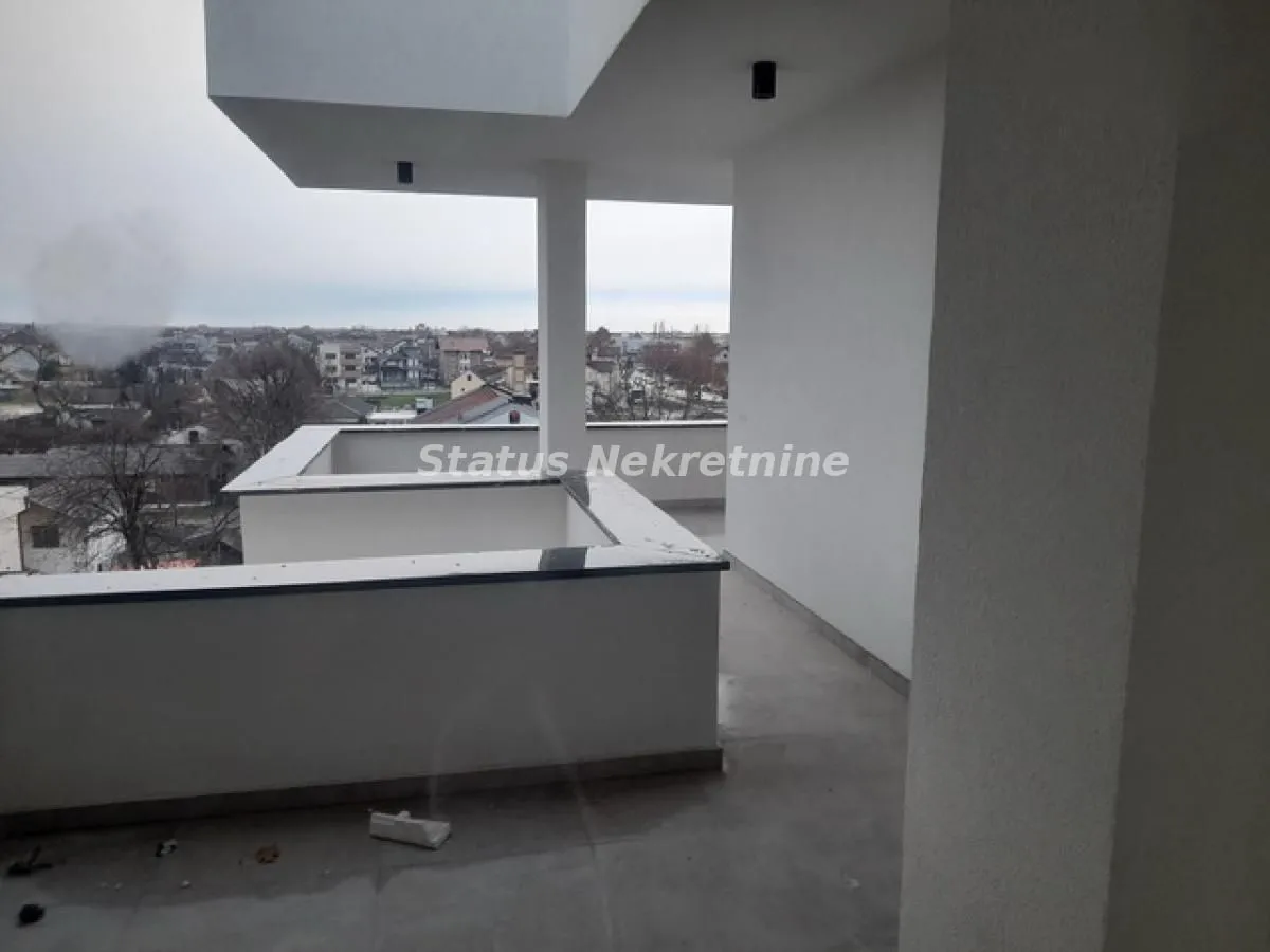 Prodaja, četvorosoban stan, 131m², Telep, Novi Sad Sve Podlokacije