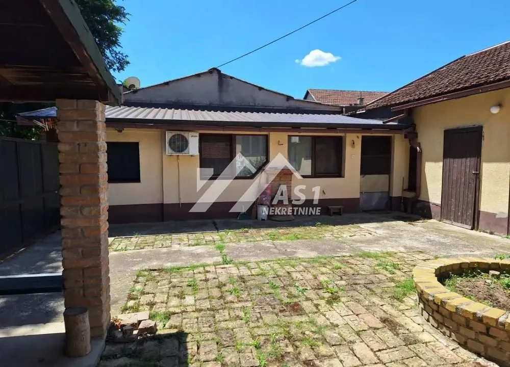 Rent, house, 40m², Avijatičarsko naselje, Novi Sad Sve Podlokacije