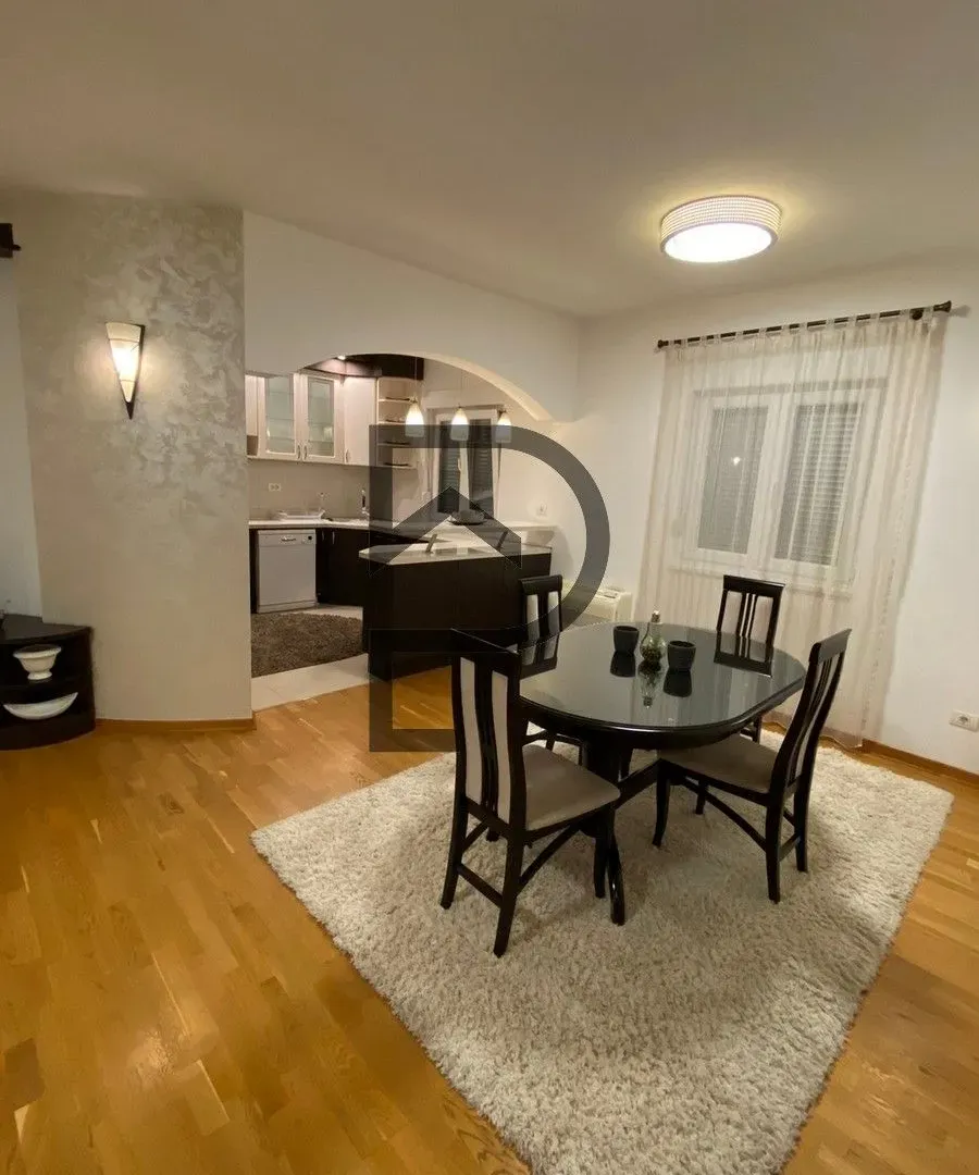 Rent, apartment, 120m², City Kvart, Podgorica