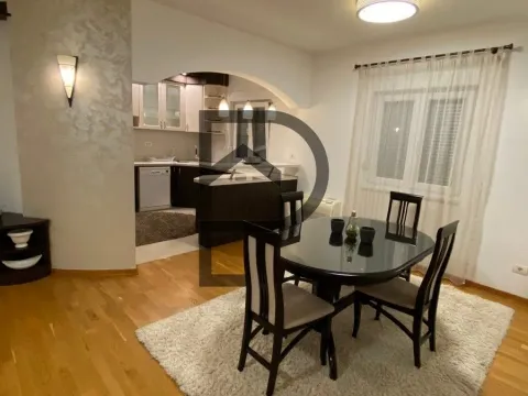 Izdavanje, stan, 120m², City Kvart, Podgorica - image 6