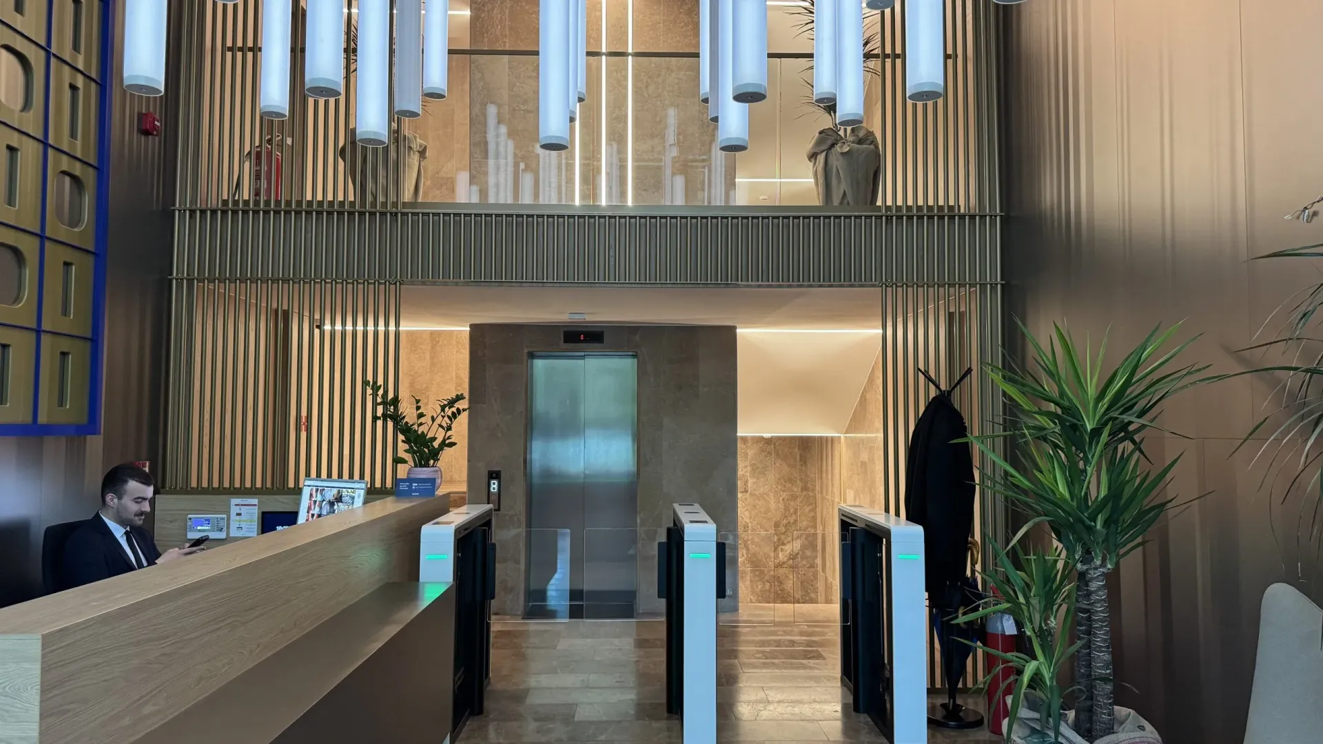 Izdavanje, poslovni prostor, 388m², Podgorica, Crna Gora