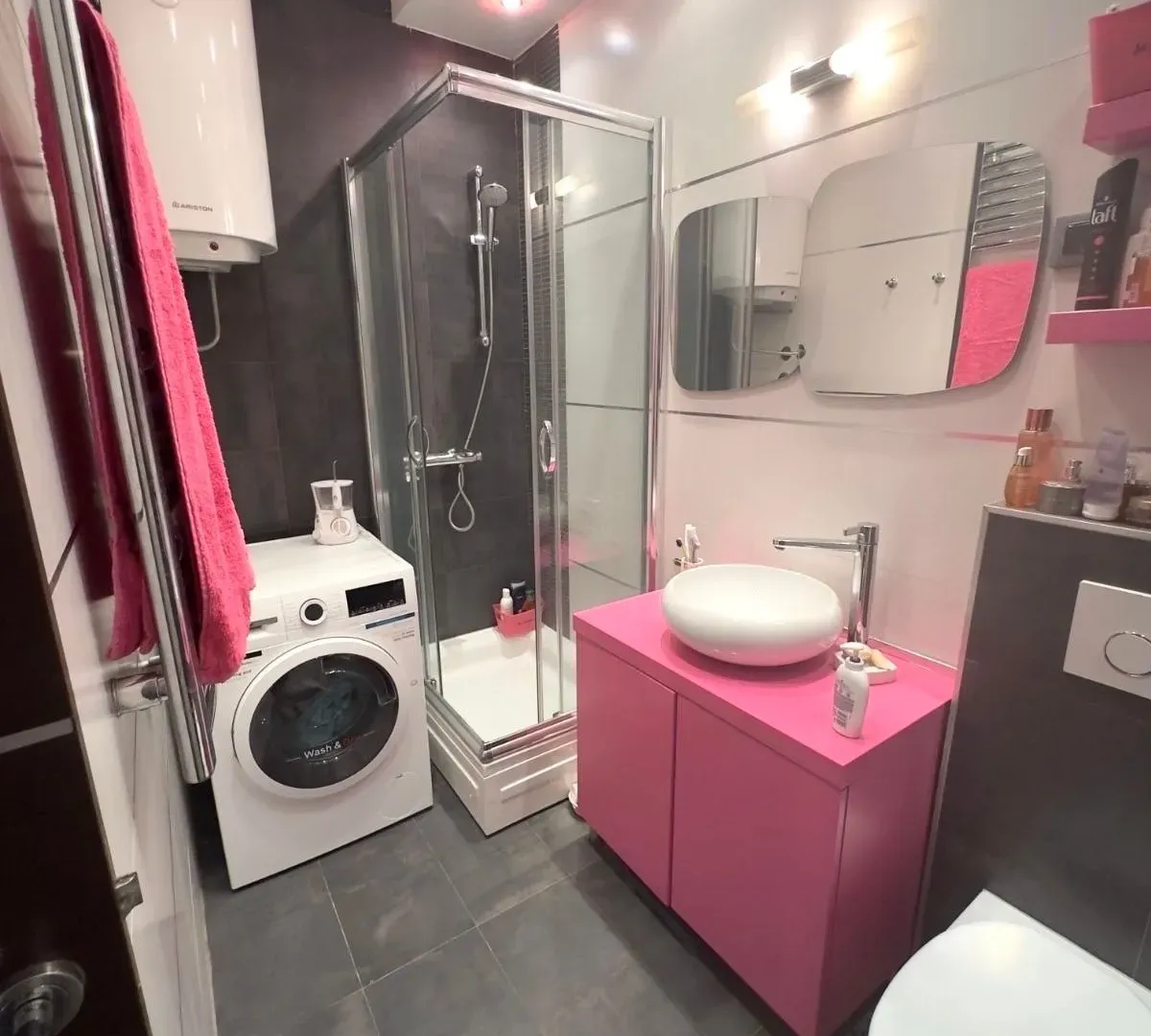 Sale, four bedroom apartment, 97m², Crveni Krst, Beograd