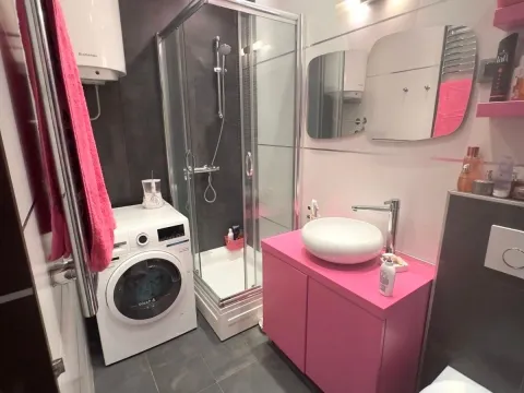 Prodaja, četvorosoban stan, 97m², Crveni Krst, Beograd - image 16