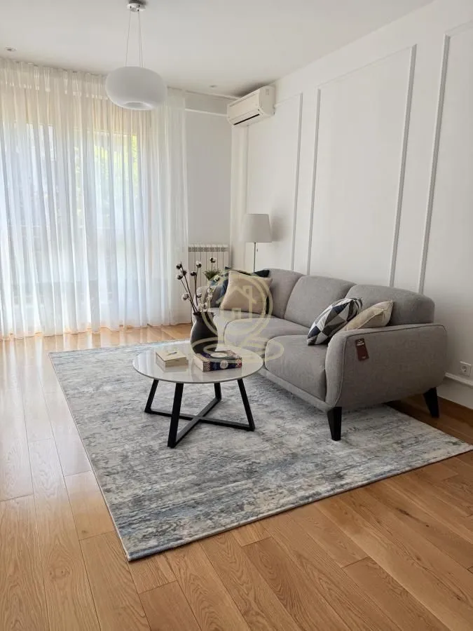 Rent, two bedroom apartment, 55m², Palilula Sve Podlokacije, Beograd