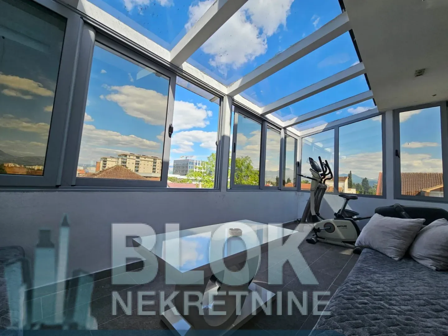 Izdavanje, trosoban stan, 155m², Zabjelo, Podgorica