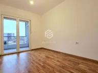 Izdavanje, jednosoban stan, 43m², Stari Aerodrom, Podgorica - image 4