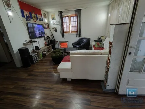 Prodaja, kuća, 192m², Đurđevo brdo, Jagodina - image 23