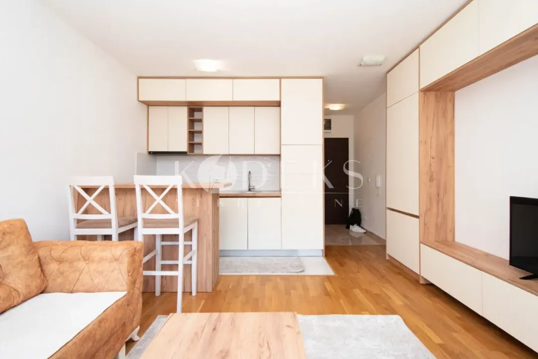 Rent, studio apartment, 26m², Stari Aerodrom, Podgorica