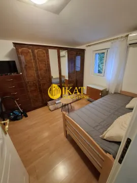Stan in Botanička Bašta