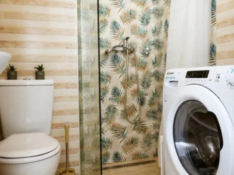 Izdavanje, jednosoban stan, 40m², Seljanovo, Tivat - image 9