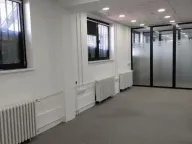 Rent, office space, 200m², Lekino Brdo, Voždovac Sve Podlokacije - image 15