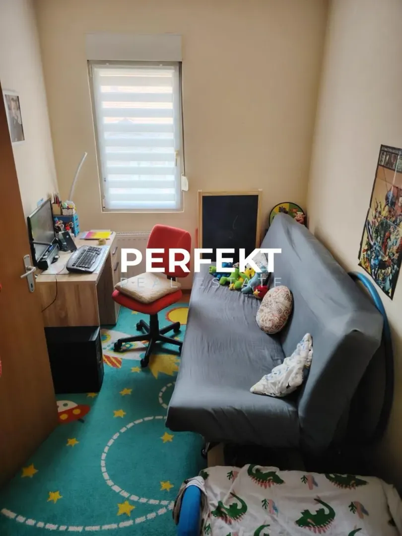 Prodaja, dvosoban stan, 52m², Pančevo, Srbija