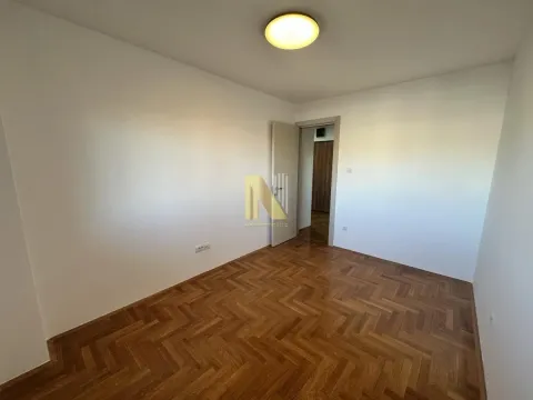 Rent, office space, 61m², Bulevar Oslobodjenja, Novi Sad Sve Podlokacije - image 4