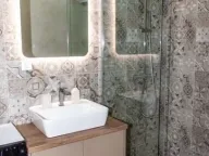 Izdavanje, dvosoban stan, 60m², Radanovići, Kotor - image 8