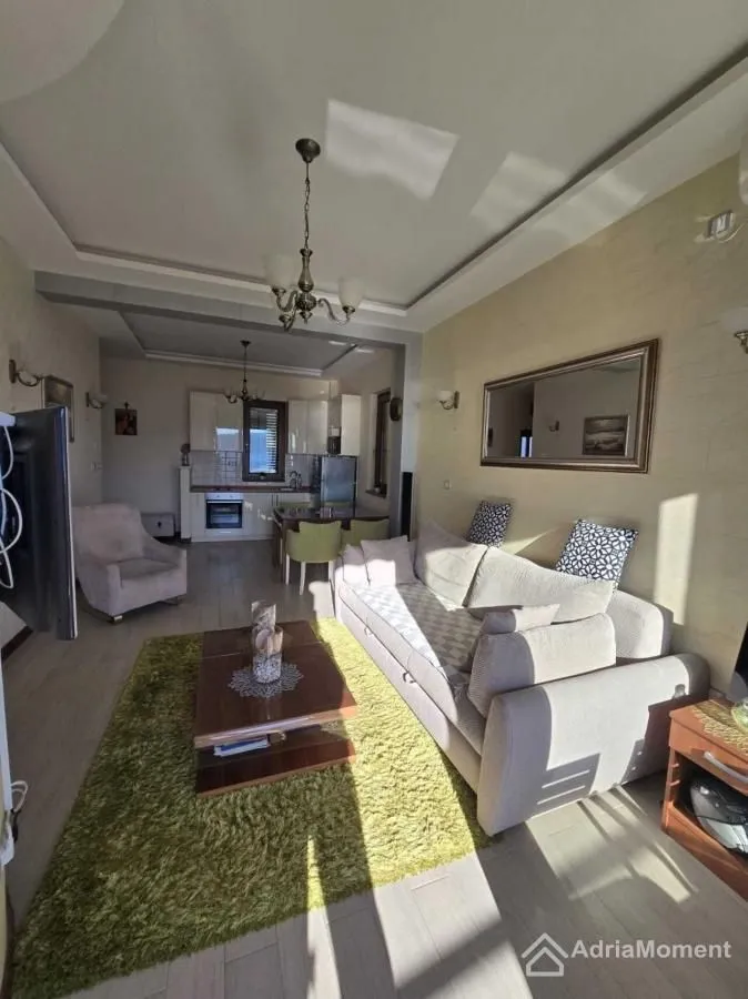 Prodaja, jednosoban stan, 53m², Herceg Novi, Crna Gora