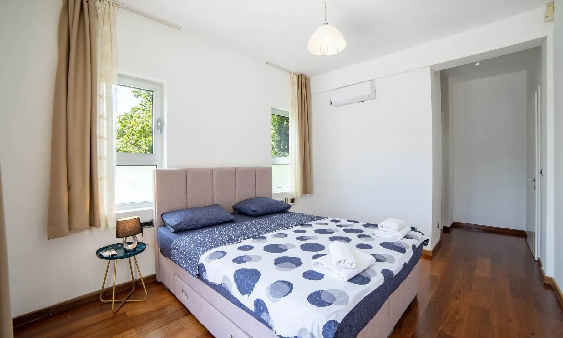 Prodaja, kuća, 405m², Strp, Kotor