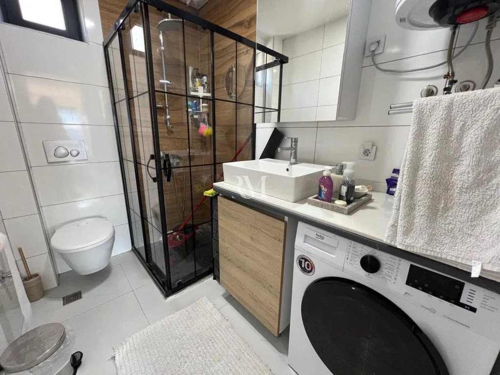 Prodaja, dvosoban stan, 65m², Kava, Tivat