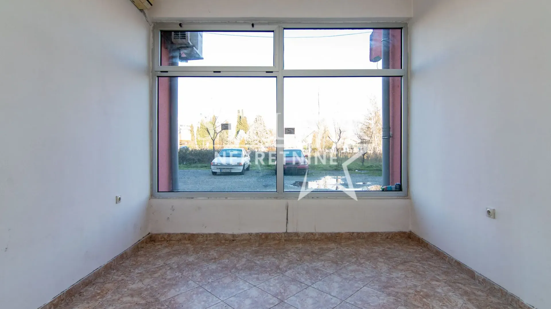 Izdavanje, poslovni prostor, 48m², Spuž, Danilovgrad