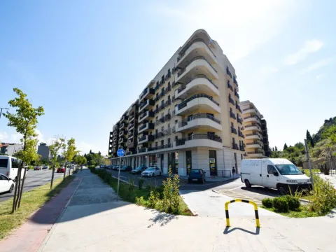 Prodaja, poslovni prostor, 130m2, Ljubović, Podgorica Prodaja, poslovni prostor, 130m2, Ljubović, Podgorica
