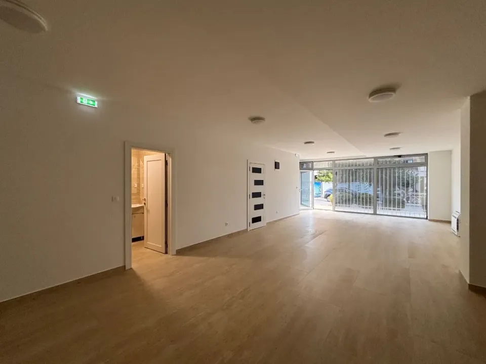 Rent, office space, 120m², Zabjelo, Podgorica