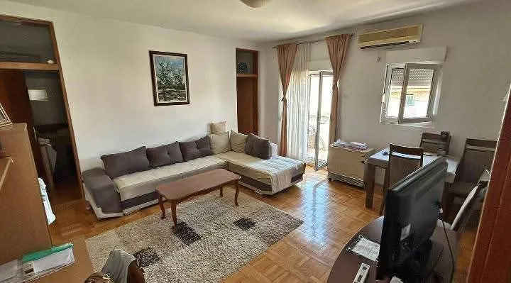 Prodaja, dvosoban stan, 53m², Masline, Podgorica
