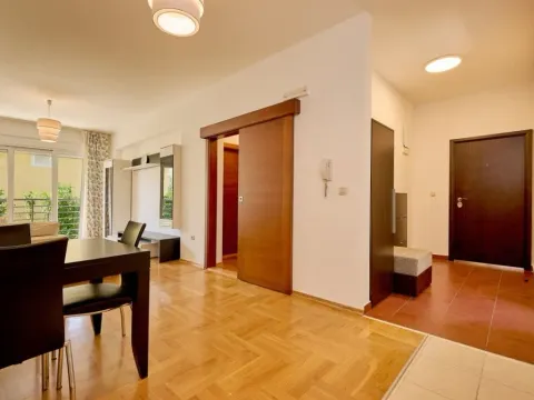 Sale, two bedroom apartment, 68m², Bečići, Budva - image 7