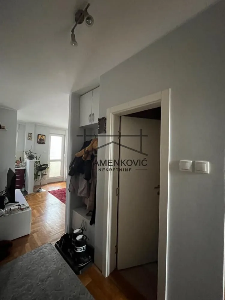 Prodaja, dvosoban stan, 65m², Podbara, Novi Sad Sve Podlokacije