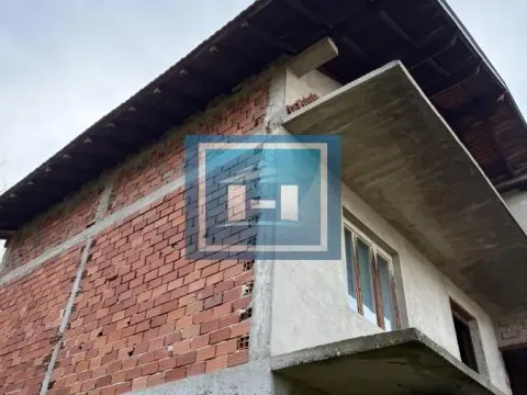 Prodaja, kuća, 230m², Đurđevo brdo, Jagodina - image 28