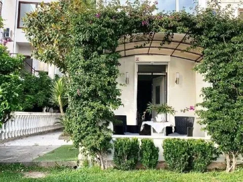 Sale, apartment, 51m², Petrovac, Budva - image 1