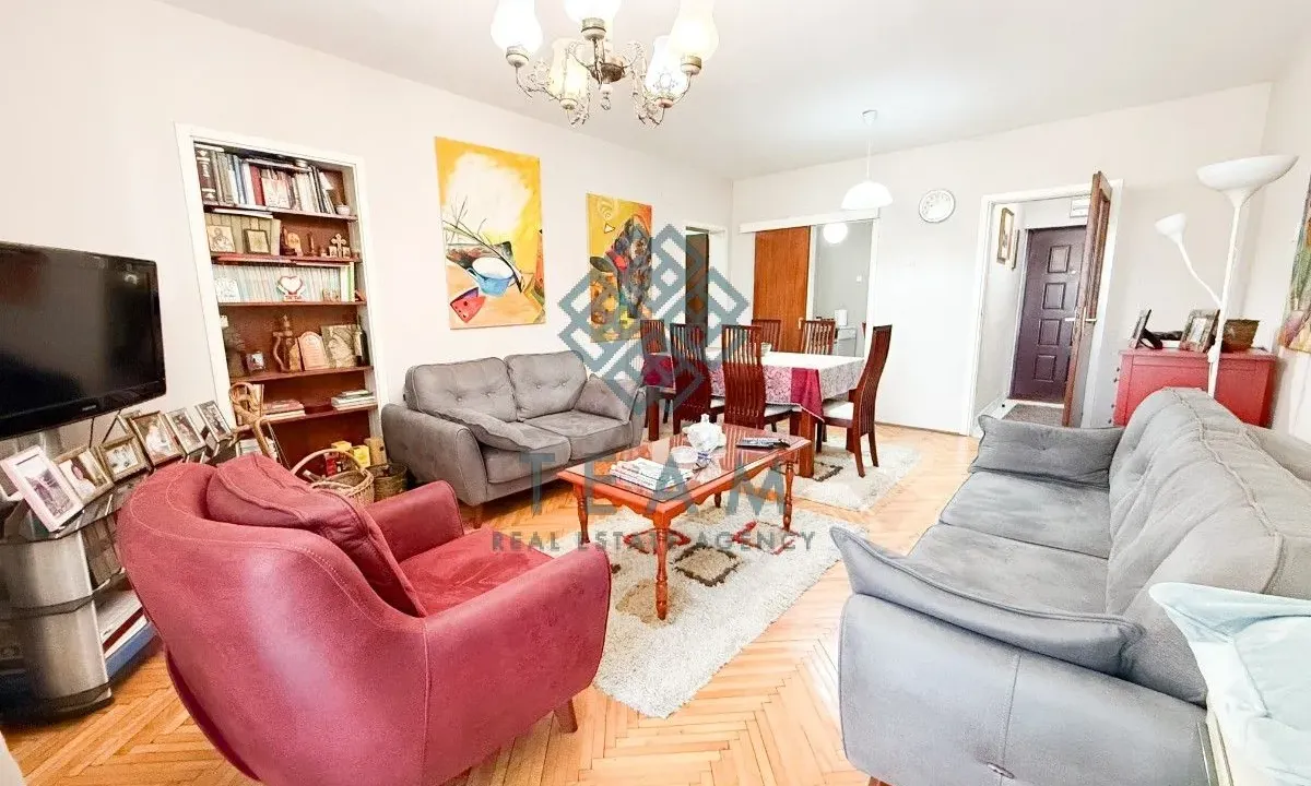 Prodaja, dvosoban stan, 74m², Gintaš, Podgorica