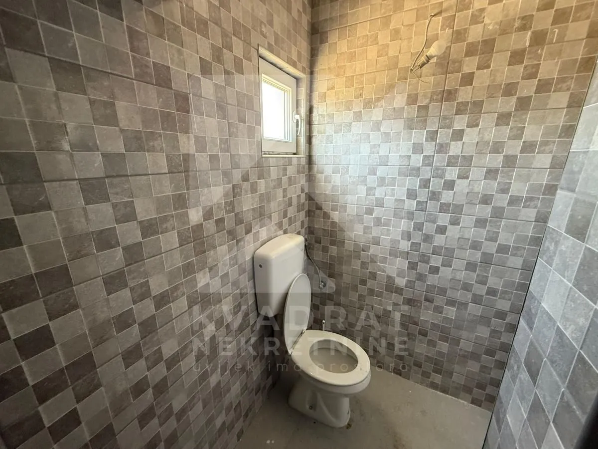 Sale, house, 360m², Tuzi, Podgorica