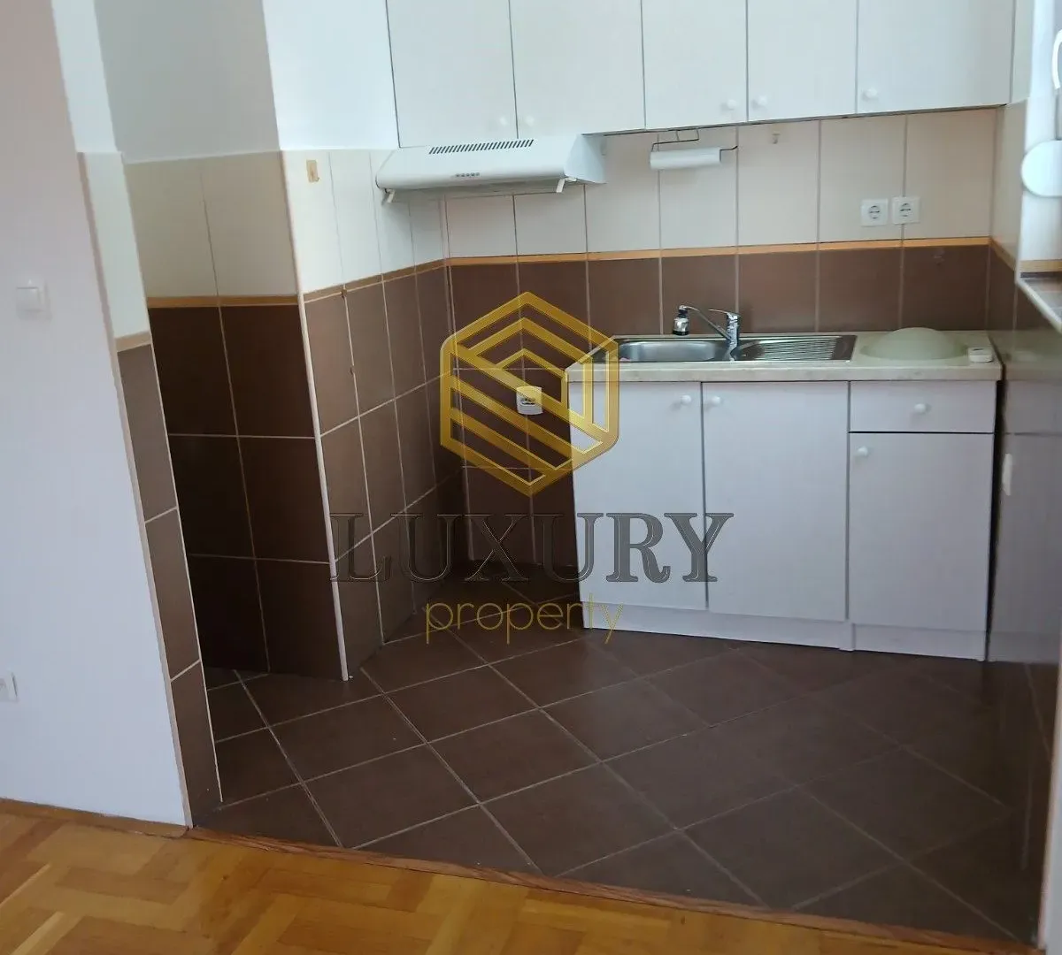 Izdavanje, jednosoban stan, 48m², Zabjelo, Podgorica