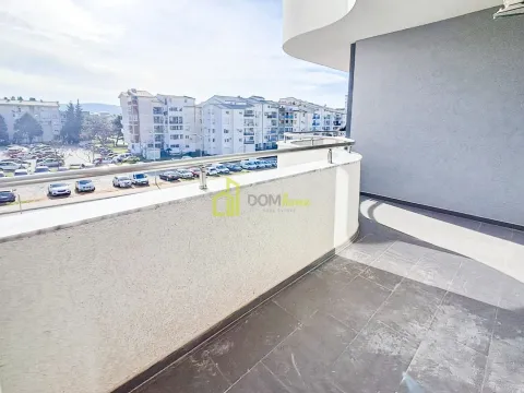 Izdavanje, dvosoban stan, 76m², Bar, Crna Gora - image 12