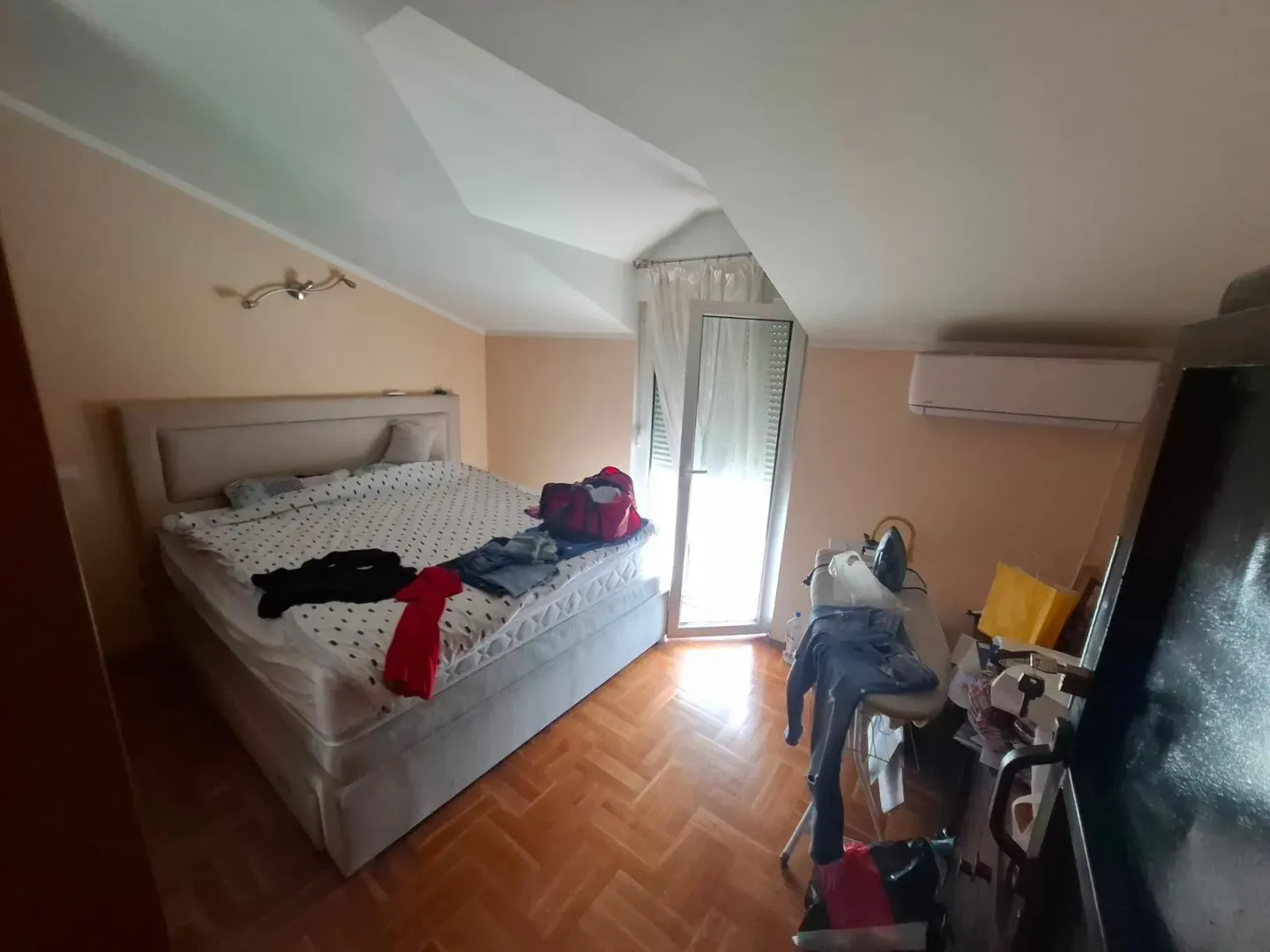 Rent, house, 110m², Donja Gorica, Podgorica