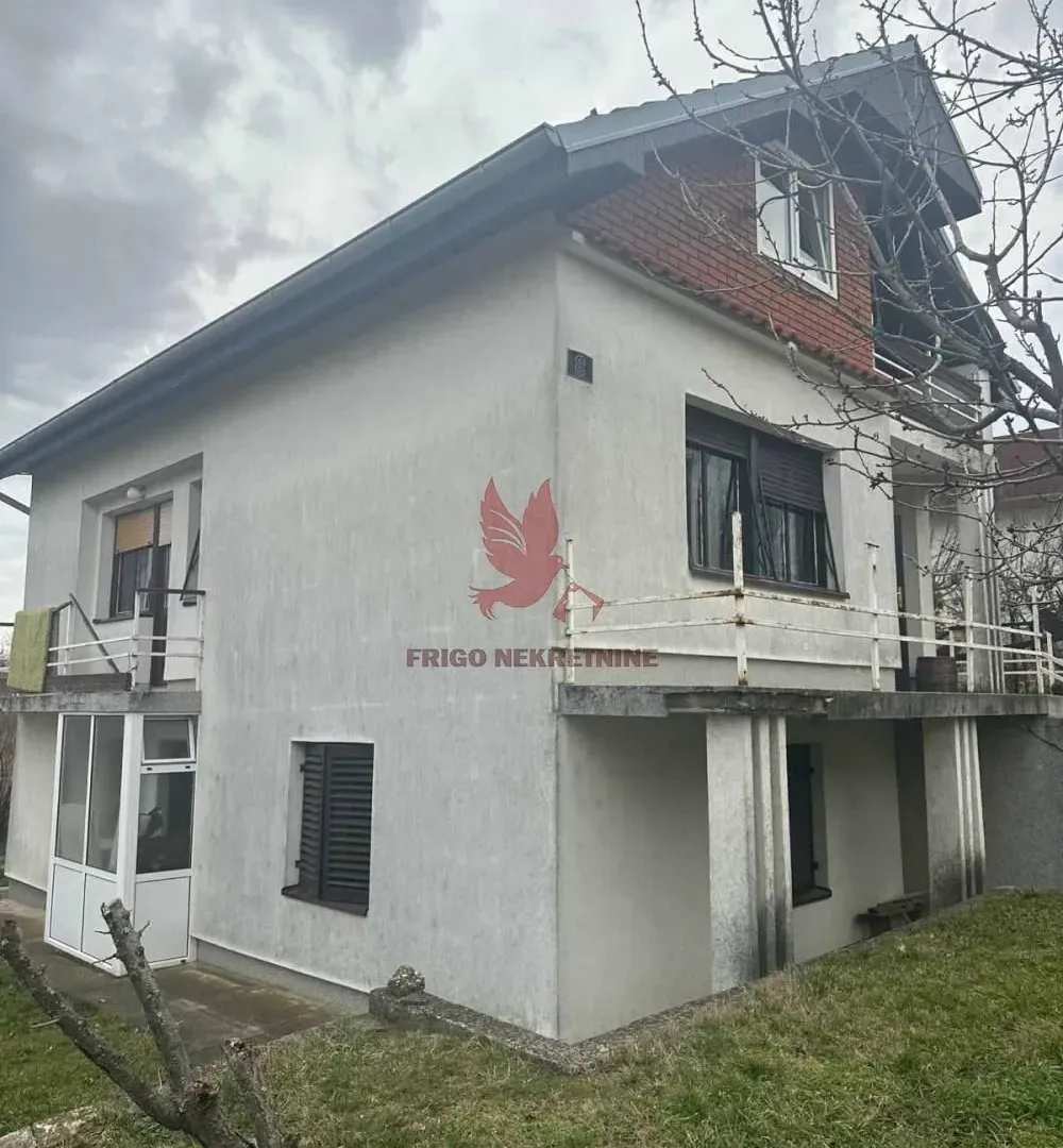Sale, house, 240m², Mladenovac, Beograd