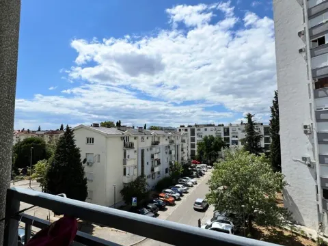 Prodaja, trosoban stan, 91m², Preko Morače, Podgorica - image 2