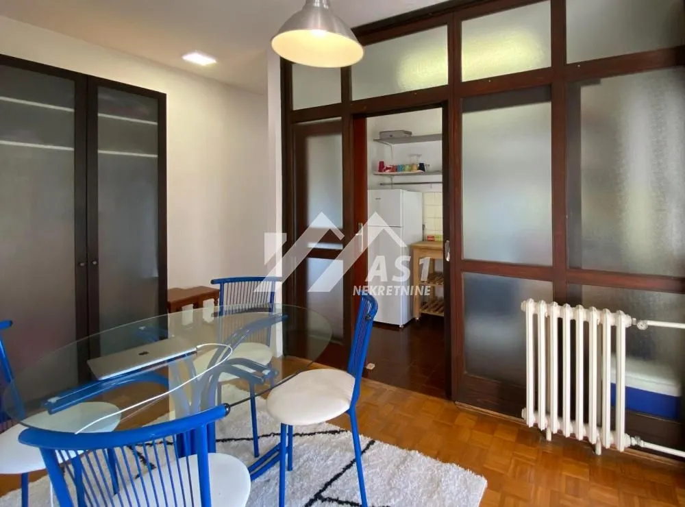 Izdavanje, dvosoban stan, 56m², Sajam, Novi Sad Sve Podlokacije
