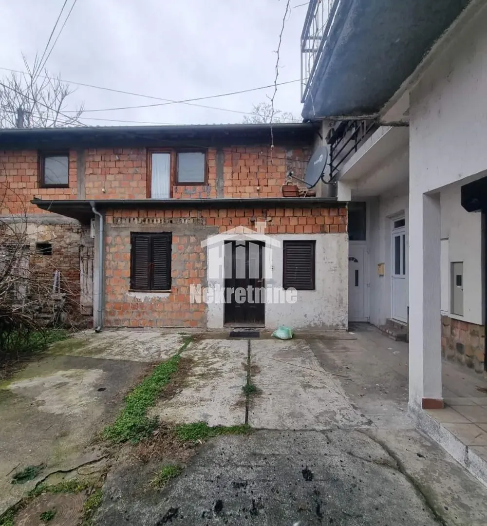 Prodaja, trosoban stan, 20m², Zemun Sve Podlokacije, Beograd