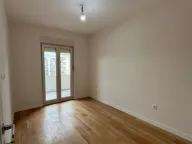 Izdavanje, jednosoban stan, 49m², Central Point, Podgorica - image 5