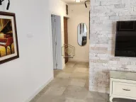 Rent, one bedroom apartment, 60m², Blok 5, Podgorica - image 9