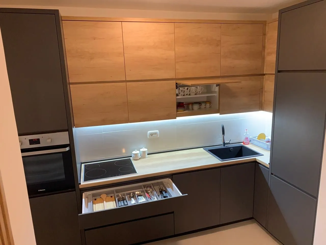 Rent, apartment, 53m², Central Point, Podgorica
