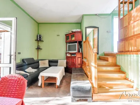 Prodaja, kuća, 194m², Tivat, Crna Gora - image 8