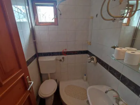 Sale, house, 260m², Gat, Subotica - image 16
