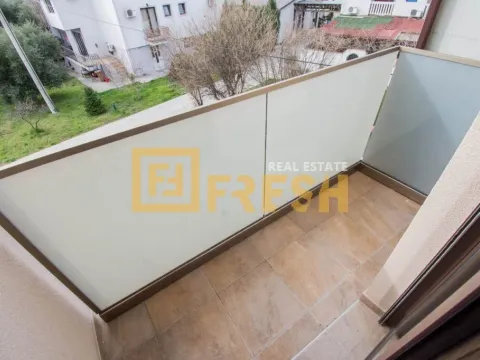 Rent, office space, 56m², City Kvart, Podgorica - image 21