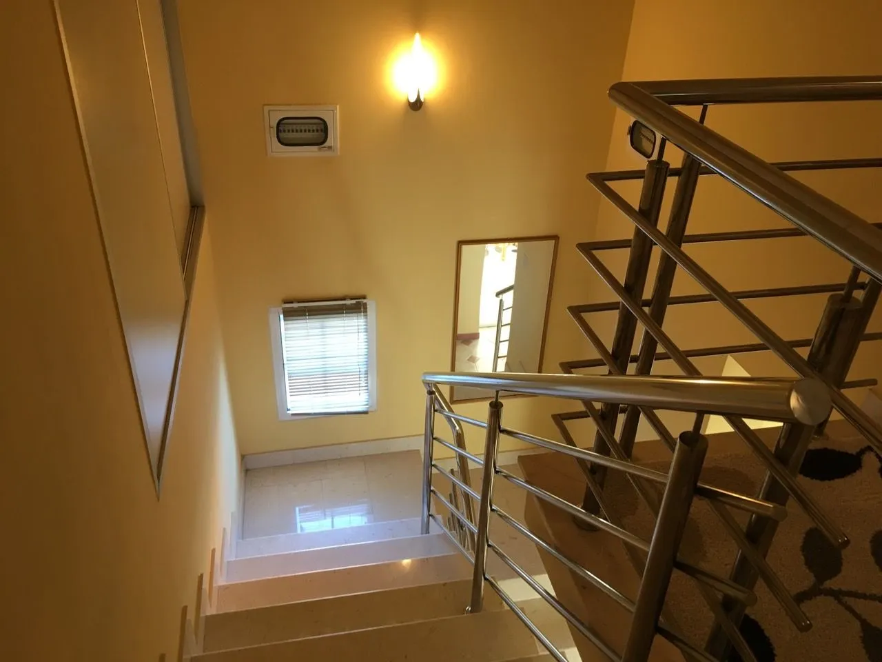 Rent, house, 140m², Dahna, Podgorica