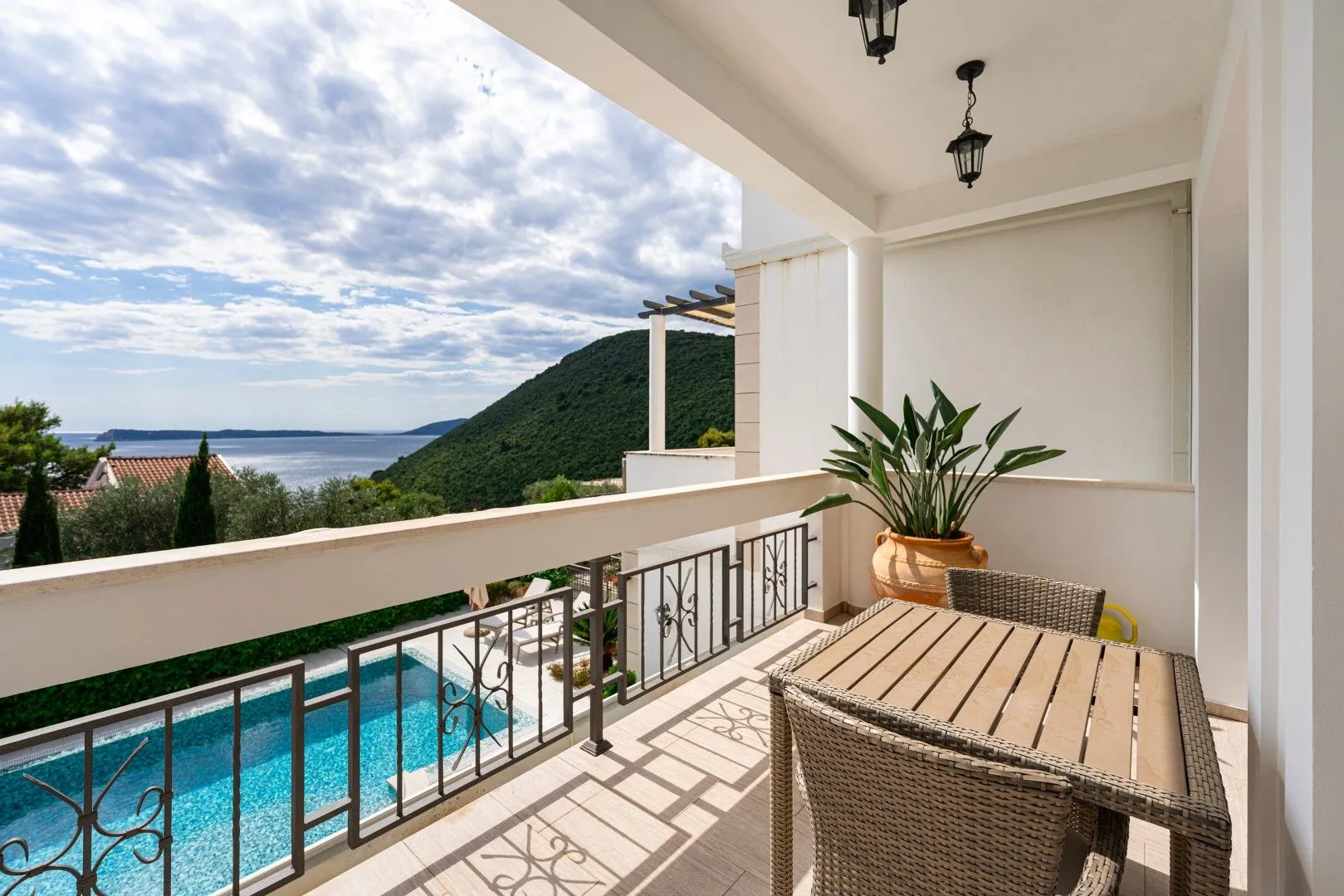 Prodaja, kuća, 357m², Žanjice, Herceg Novi