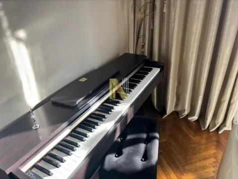 Izdavanje, trosoban stan, 113m², Centar, Novi Sad - image 3