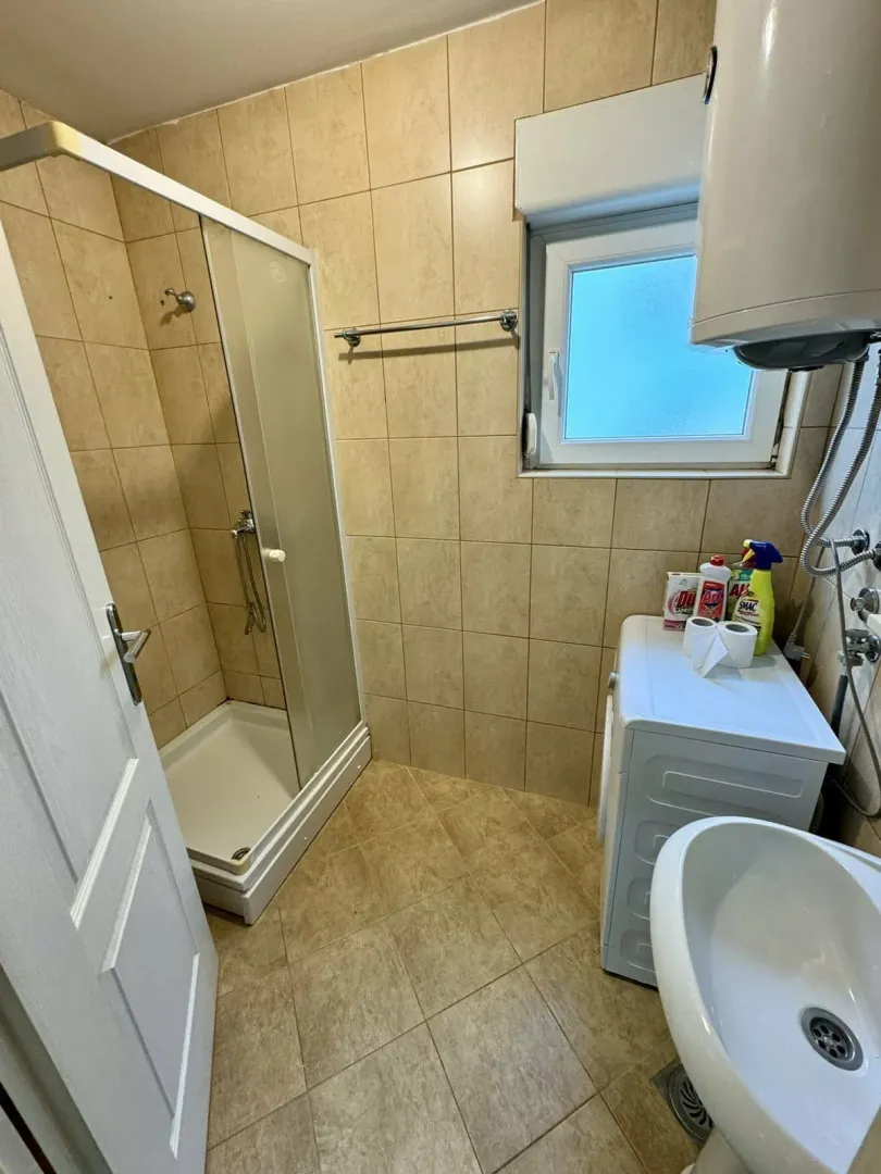 Rent, one bedroom apartment, 50m², Stari Aerodrom, Podgorica